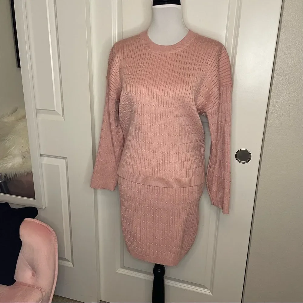 Dusty Rose Sweater and Skirt Matching Set size Small